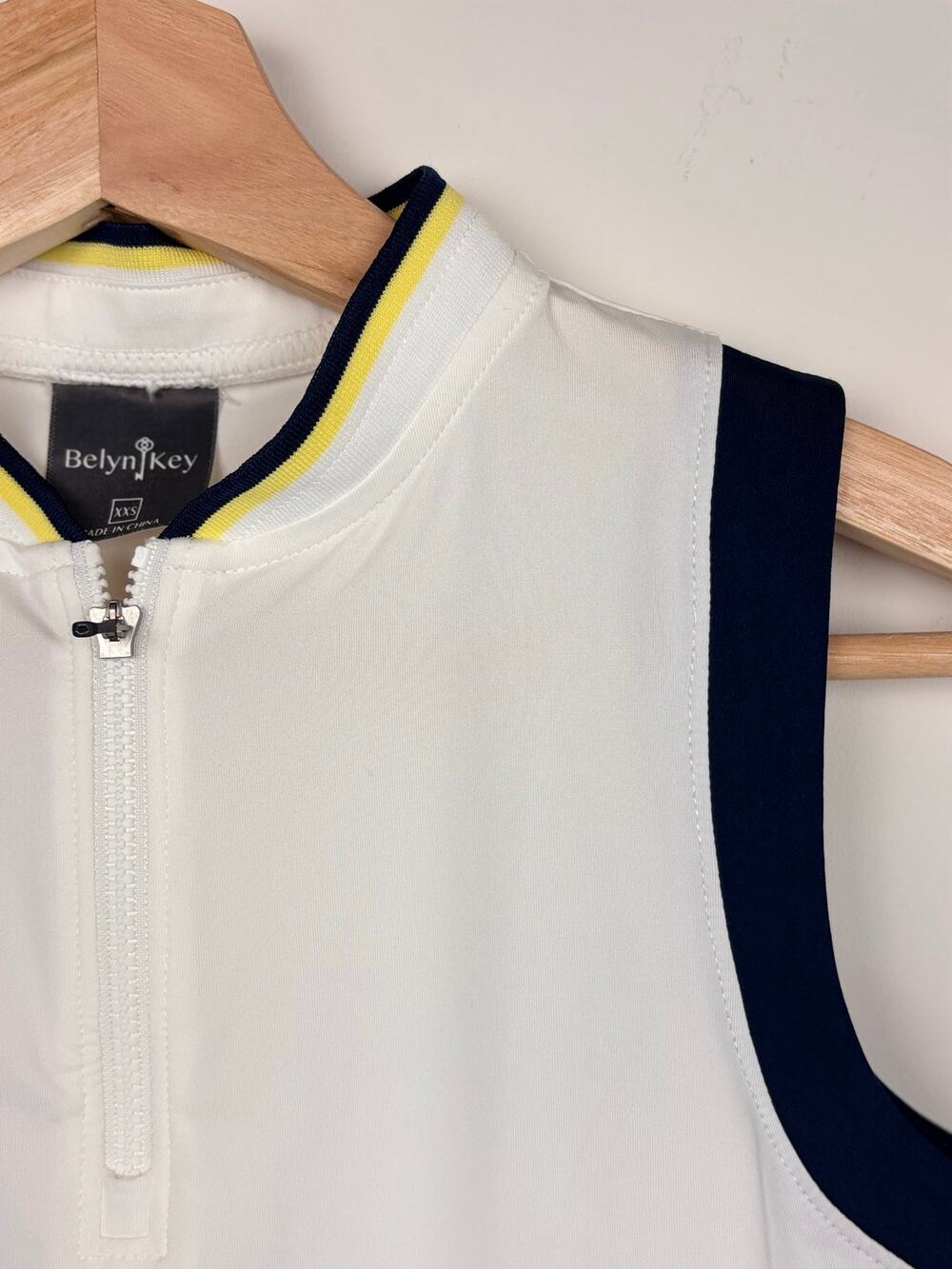 ⛳ Belyn Key Golf Top | Size XXS | White Navy Yellow